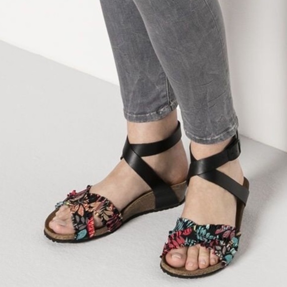 birkenstock lola